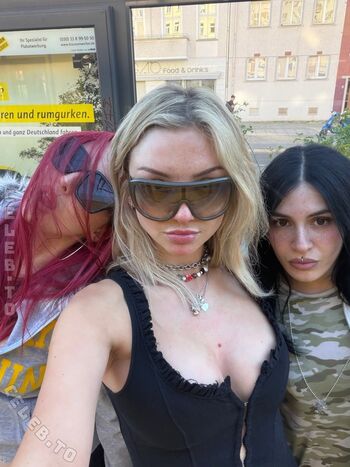 Full leaked Julia wulf page private onlyfans photo