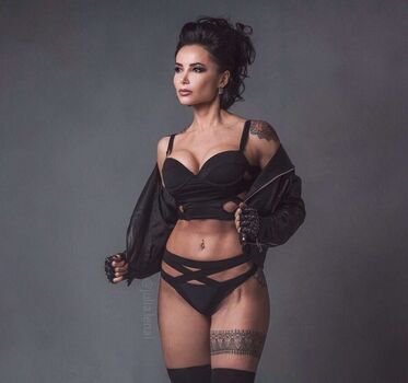 Full leaked Julialenai private onlyfans photo