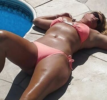 Full leaked Julie books private onlyfans photo