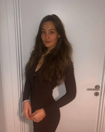 Full leaked Julie boye private onlyfans photo