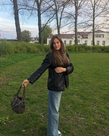 Full leaked Julie boye private onlyfans photo