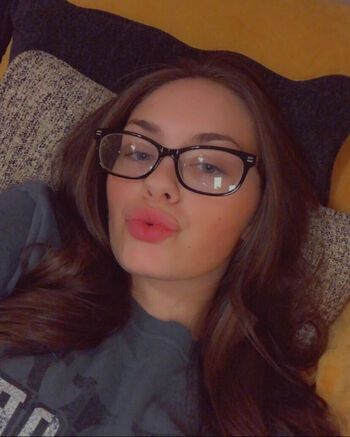 julie_f_f