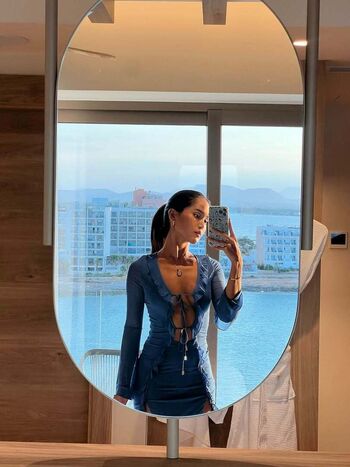 Full leaked Julie hwang page private onlyfans photo