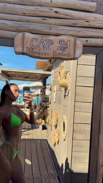 Full leaked Julie ricci page private onlyfans photo