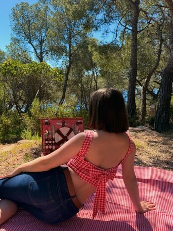 Full leaked Julieczr private onlyfans photo