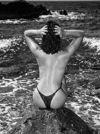Full leaked Julieczr private onlyfans photo