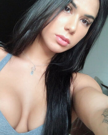 Full leaked Jully oliveira page private onlyfans photo