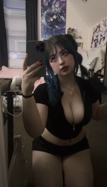 Full leaked Kttyvee private onlyfans photo