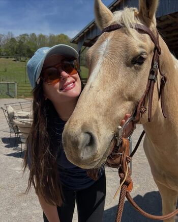 Full leaked Kacey musgraves private onlyfans photo