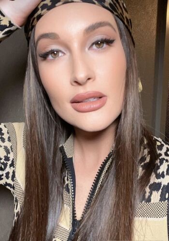 Full leaked Kacey musgraves private onlyfans photo