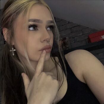 Full leaked Xangelxfacexx/ private onlyfans photo