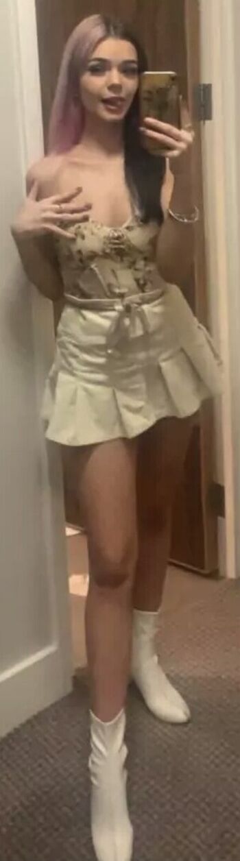 Full leaked Bonnie dolce/ private onlyfans photo