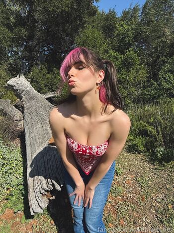 Full leaked Kaitlin witcher  page private onlyfans photo