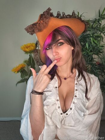 Full leaked Kaitlin witcher page private onlyfans photo