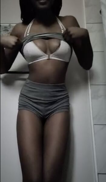 Full leaked Kaitlyn lance private onlyfans photo