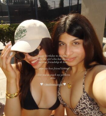 Kaitlynn Rhenea Asmr