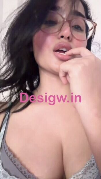 Full leaked Kajal pandey private onlyfans photo