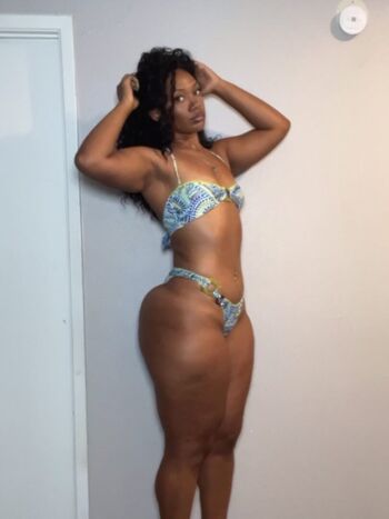 Full leaked Kala oook private onlyfans photo