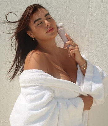 Full leaked Kalani hilliker private onlyfans photo