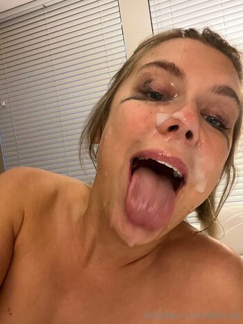 Full leaked Kali sluzza private onlyfans photo