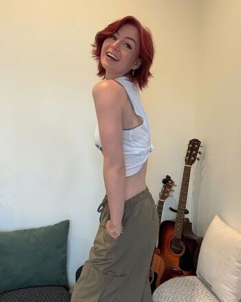 Full leaked Kallmekris private onlyfans photo