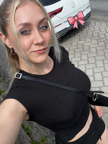 Full leaked Kandyland private onlyfans photo