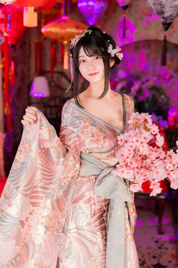 瀬戸環奈 Kanna Seto