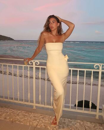 Full leaked Kara del toro private onlyfans photo