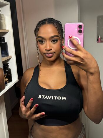 Full leaked Kara frenchie shore private onlyfans photo