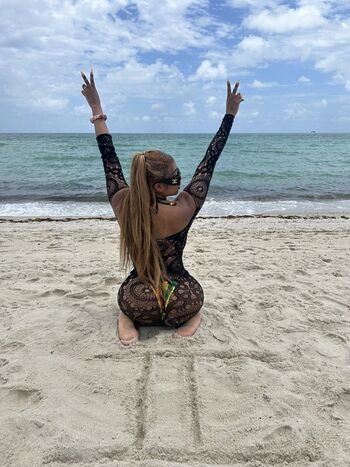 Full leaked Kara frenchie shore private onlyfans photo