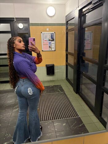 Full leaked Kara frenchie shore private onlyfans photo