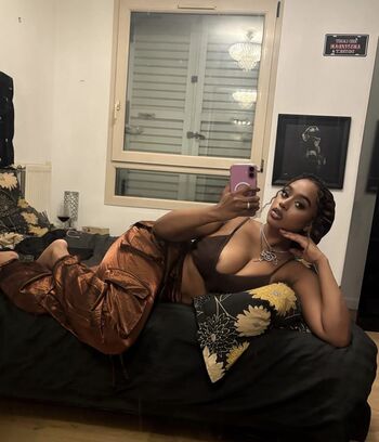 Full leaked Karabaae private onlyfans photo
