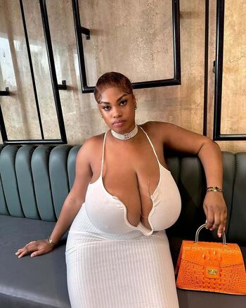 Full leaked Karachika private onlyfans photo