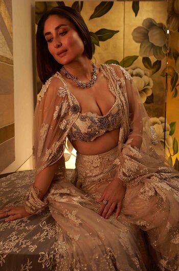 Full leaked Kareenakapoor private onlyfans photo