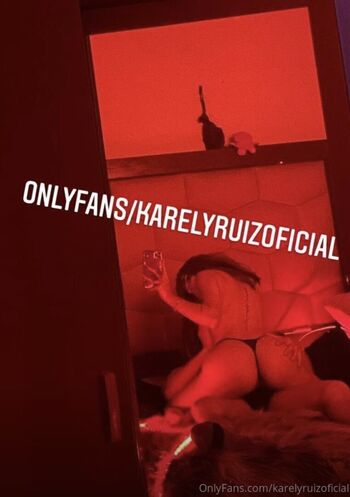 karelyruizoficial