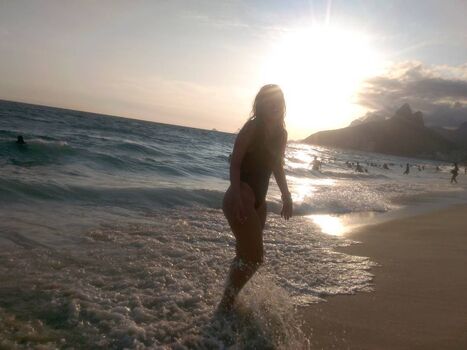 Full leaked Karen fiorella espinoza private onlyfans photo