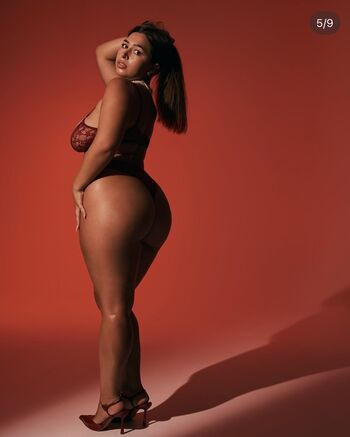 Full leaked Karina mural private onlyfans photo