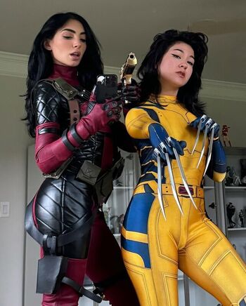 Full leaked Kariwahh page private onlyfans photo