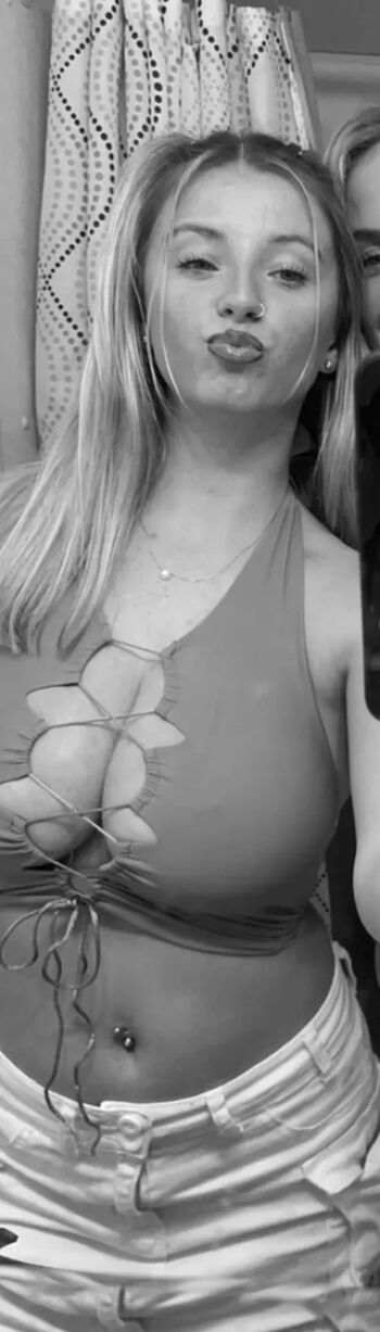 Full leaked Karli brong private onlyfans photo