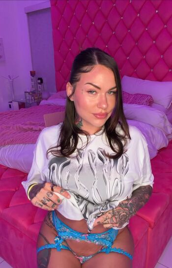 Karmen Karma