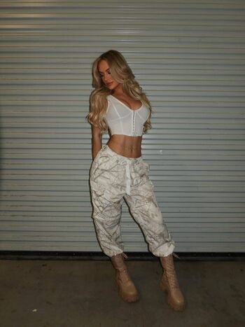 Full leaked Karmen petrovic private onlyfans photo