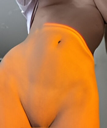 Full leaked Karoline dcv private onlyfans photo