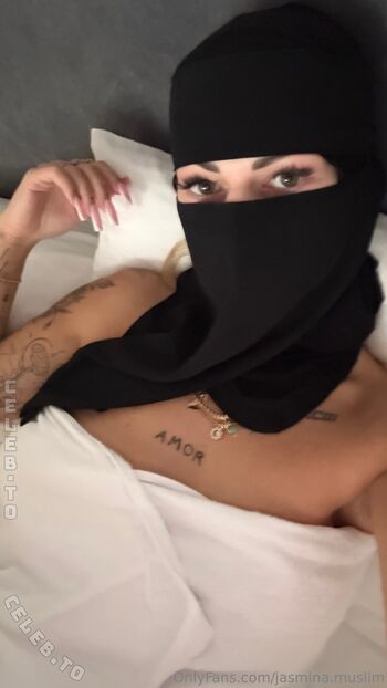 Full leaked Karolinka ofi page private onlyfans photo