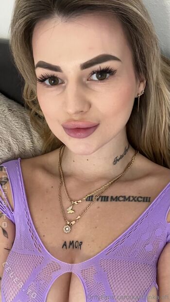 Full leaked Karolinka ofi page private onlyfans photo