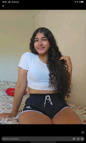 Full leaked Karollayne karollcrvg private onlyfans photo