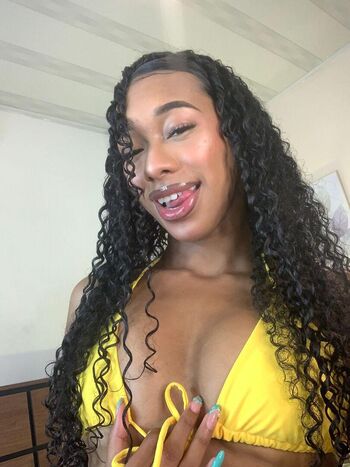 Full leaked Karymoon private onlyfans photo