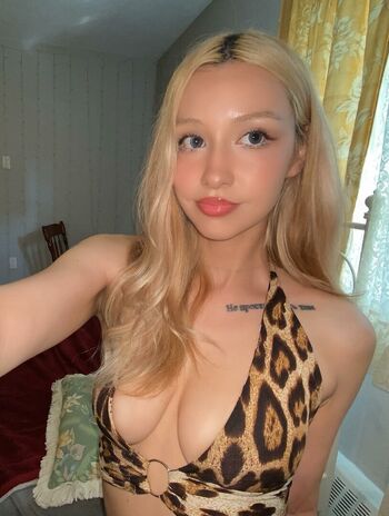Full leaked Katbunn private onlyfans photo
