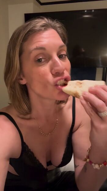 Katee Sackhoff