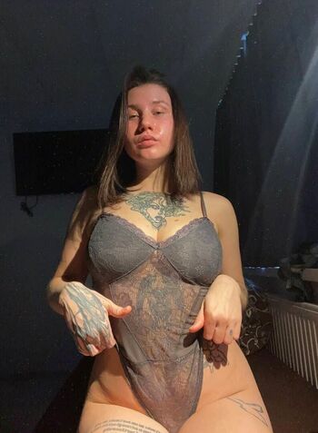 Full leaked Kathie private onlyfans photo
