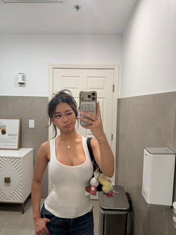 Full leaked Kathy nguyen page private onlyfans photo